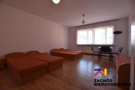 Obiekt mieszkalno-magazynowy Do Wynajęcia.